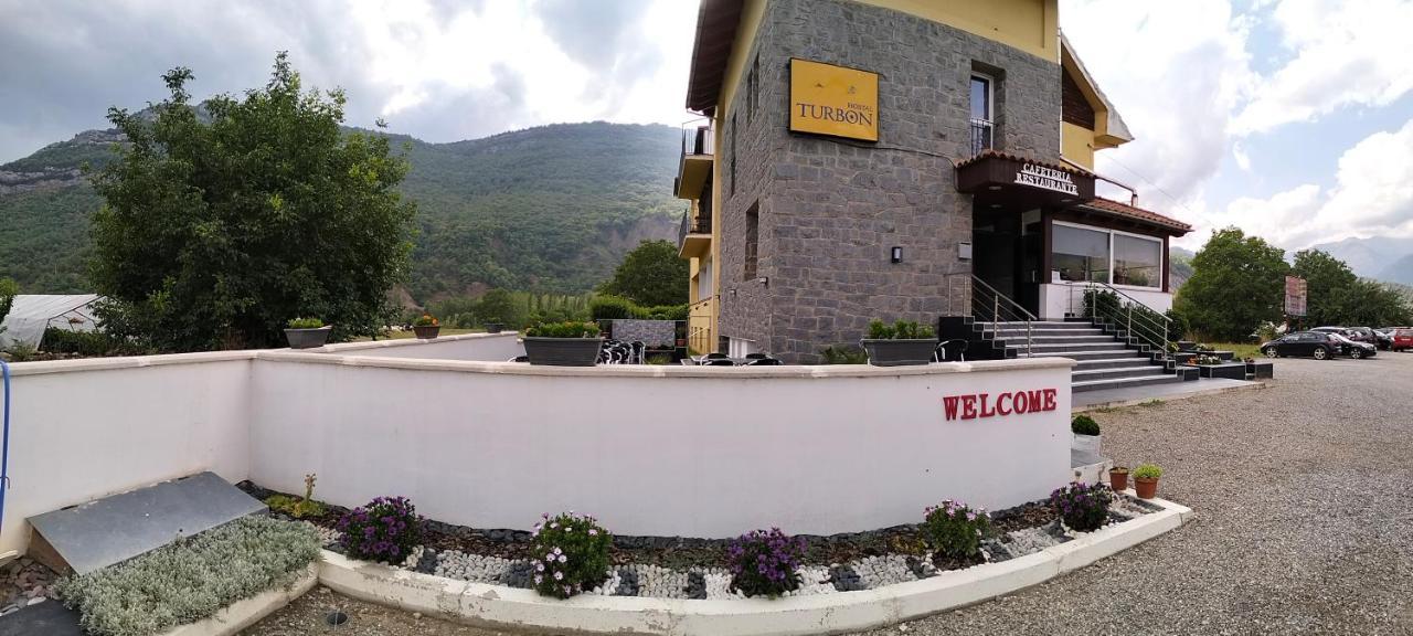 Hostal Turbon Campo  Exterior photo